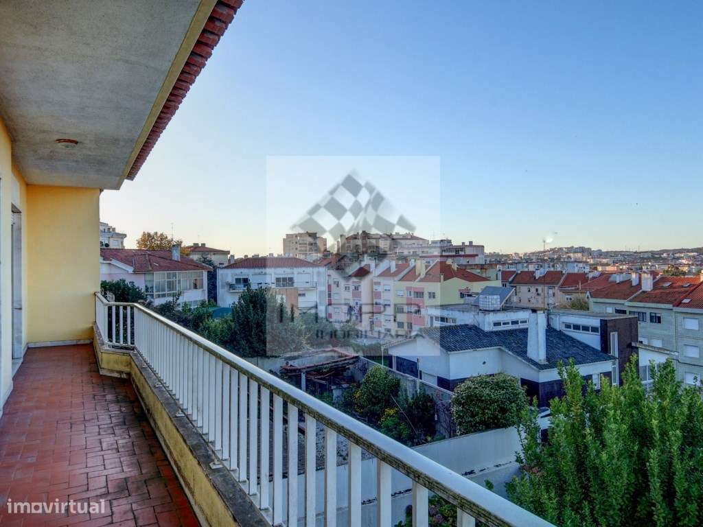 Moradia de Excelência na Amadora - Exclusividade, Conforto e Locali...-59