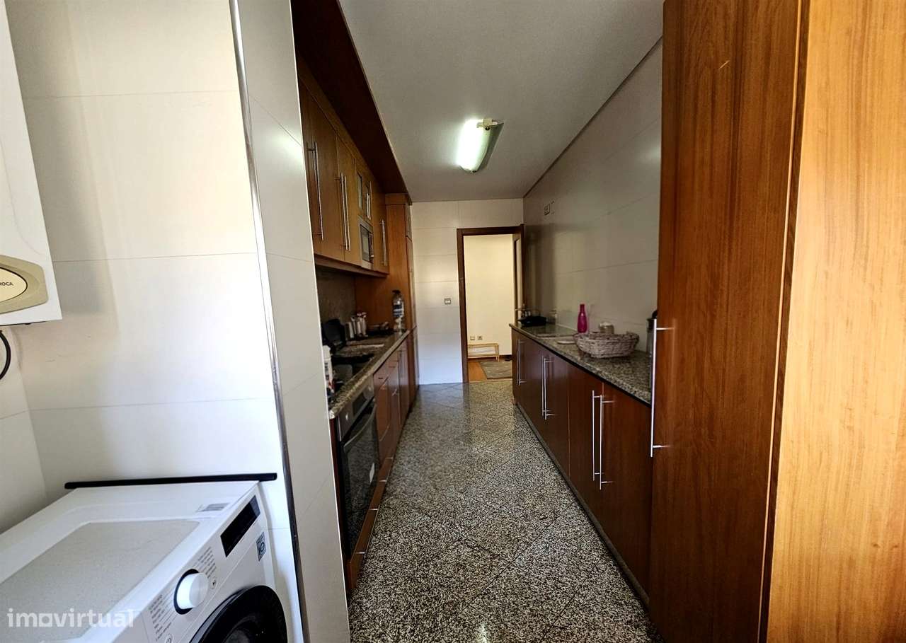 Apartamento T2 Venda em Custóias, Leça do Balio e Guifões,Matosinhos-5