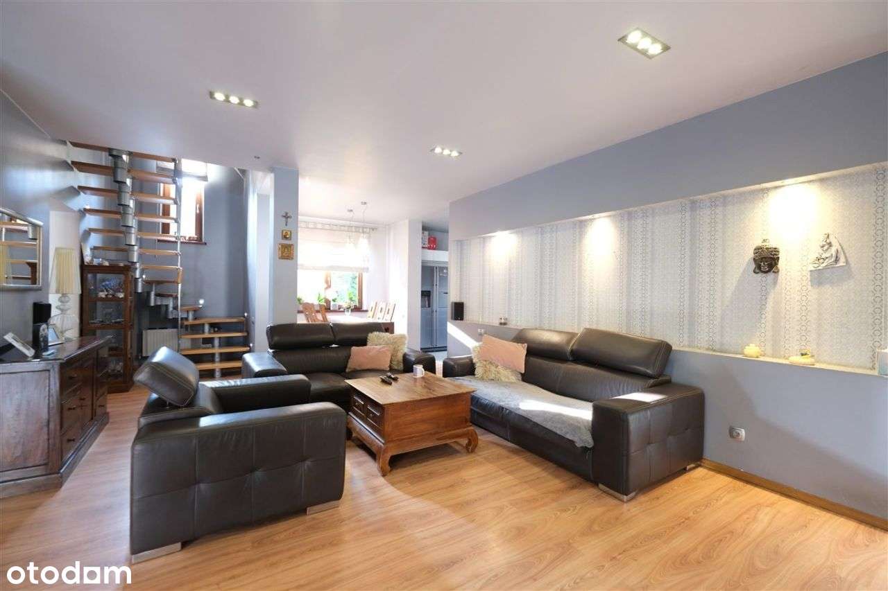 Komfortowy dom jednorodzinny-duża prywatna działka-14