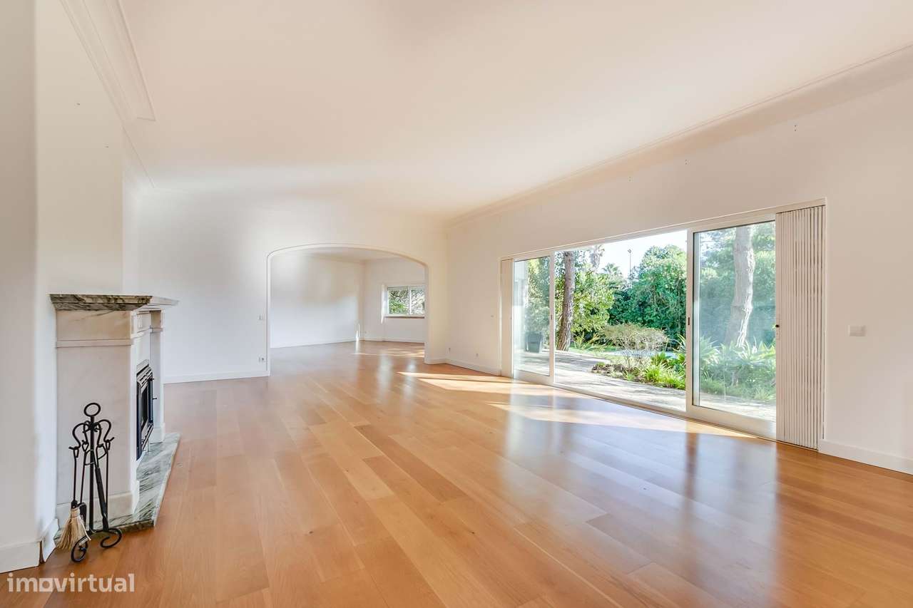 Moradia T4 de Luxo com Piscina e Amplo Jardim – “Casa Branca”, no Esto - Grande imagem: 4/60