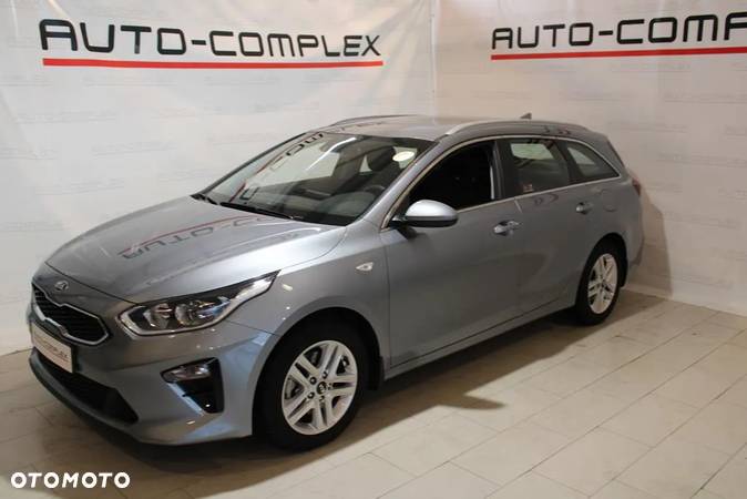 Kia Ceed 1.5 T-GDI M - 17