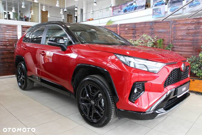 Toyota RAV4 - 1