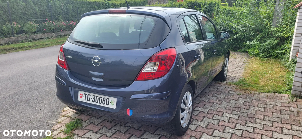 Opel Corsa 1.2 16V Enjoy - 4