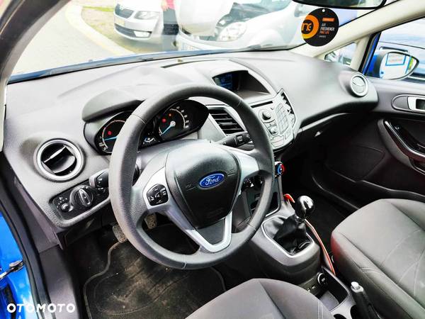 Ford Fiesta 1.5 TDCi Ambiente - 30