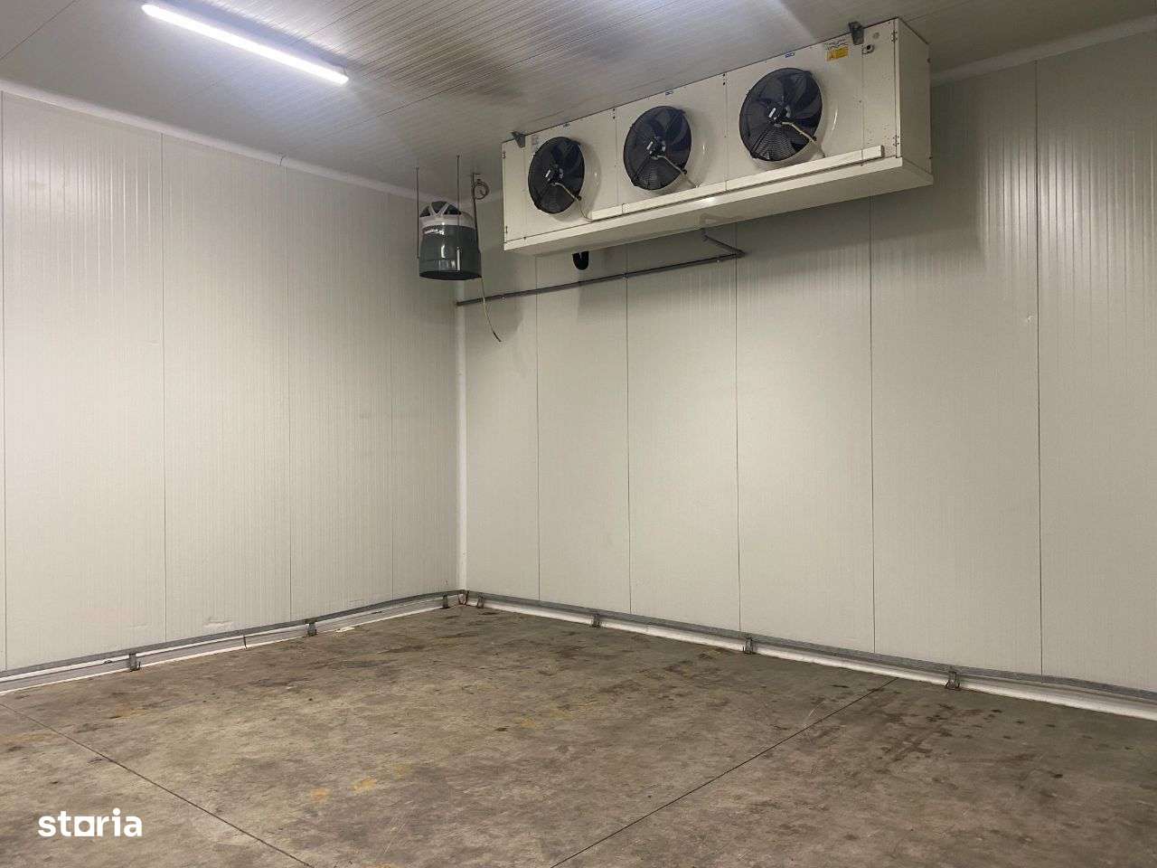 VIGAFON imob vinde hala frigorifica-spatiu depozitare-Boldesti-Scaeni - Imagine principală: 5/17
