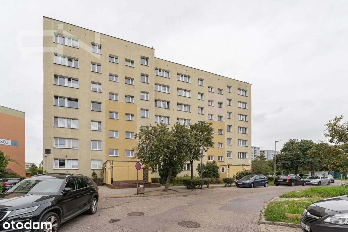 Trzy pokojowe mieszkanie w budynku z windą-19