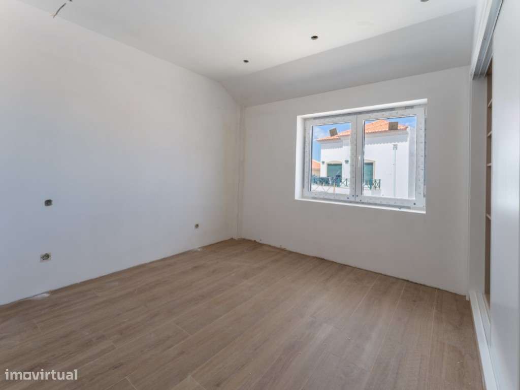 Excelente apartamento duplex T3 com vista mar-28