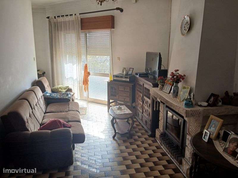 Moradia geminada - Grande imagem: 4/6