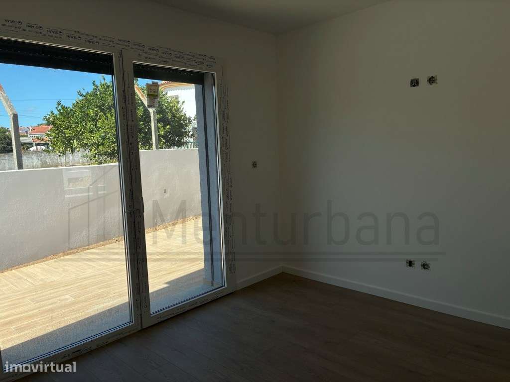 FANTÁSTICA MORADIA COM PISCINA EM MANIQUE - CASCAIS-28