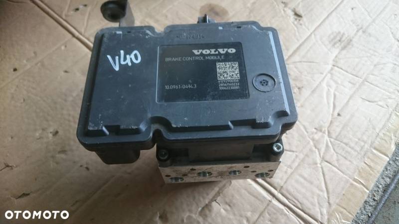 VOVLO V40 XC40 D2 POMPA ABS NOWY MODEL P31317074 - 1