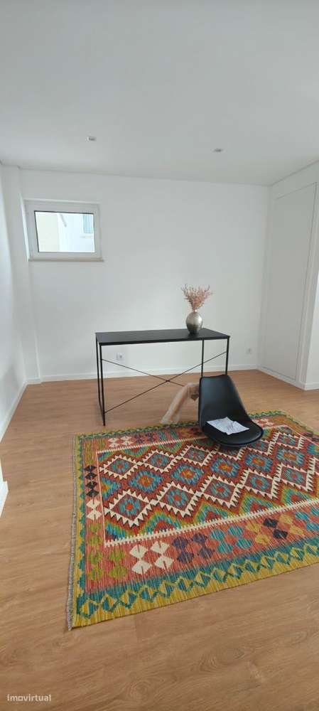 Apartamento T3 com  2 varandas e vistas de mar. A 1 minuto da praia-12