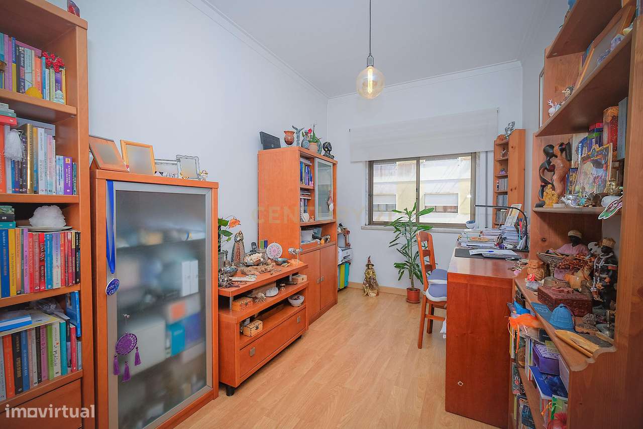 Apartamento T3 em Amora, Seixal - Vista para o Rio-4