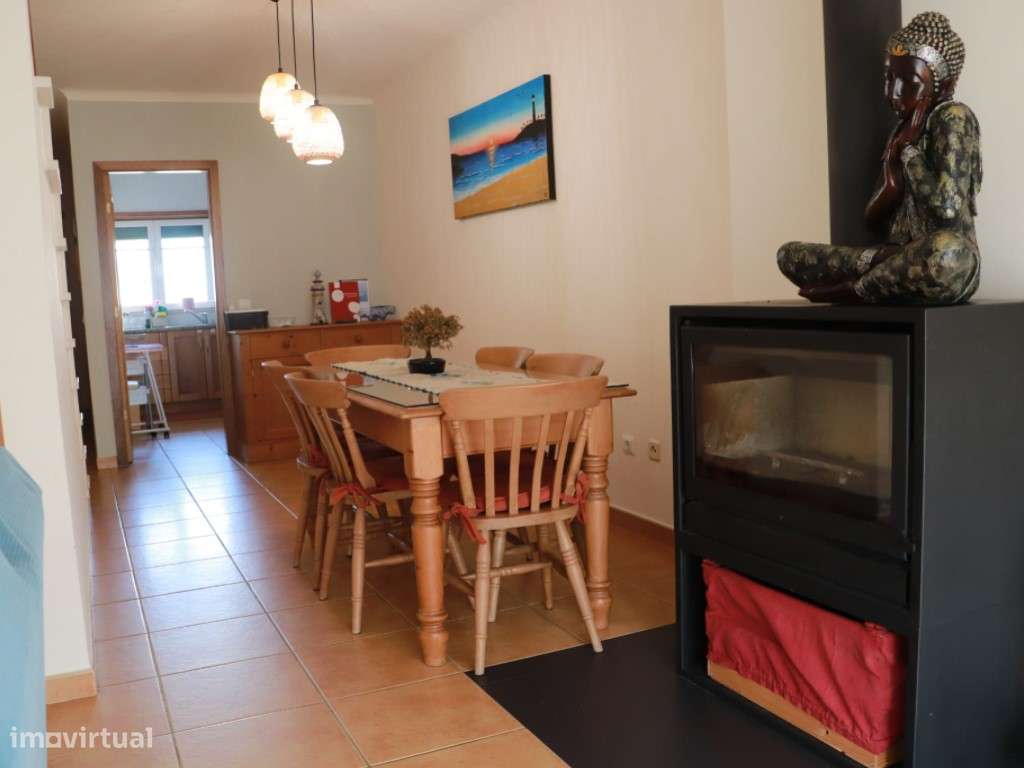 Apartamento T1+2 Duplex, em condomínio fechado, a 2 minutos da praia-8