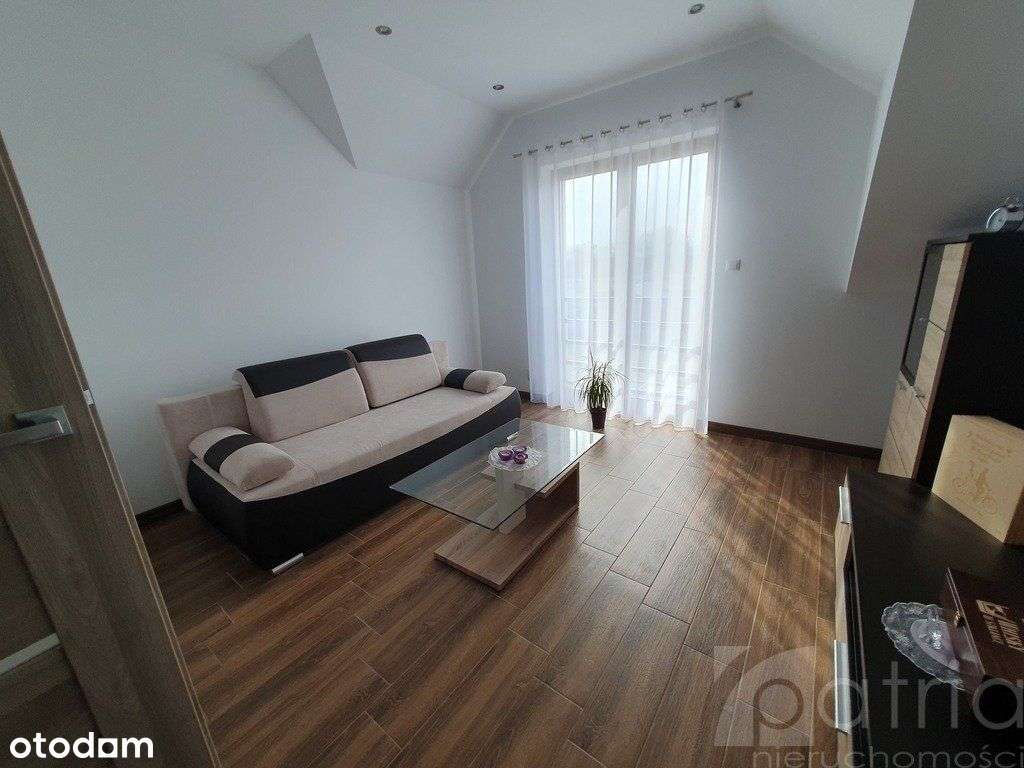 Wykończony dom wolnostojący w Dobrej-19