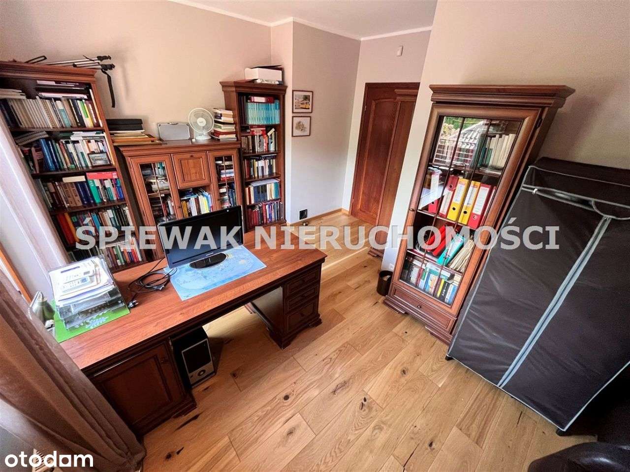 Dom w Jaworzu przy Parku Zdrojowym i tężni-13