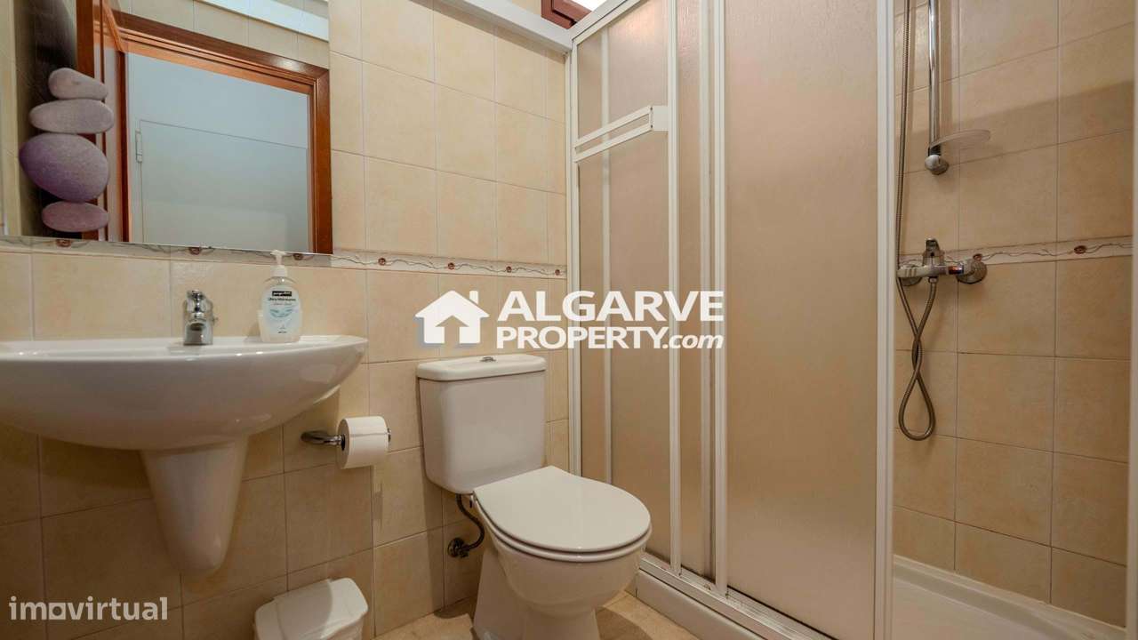 Moradia V4 junto ao Campo de Golfe da Vila Sol, Algarve-27