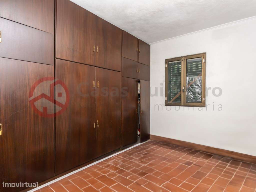 Terreno com Benfeitoria em Aldeia de Oleiros, Azeitão - Grande imagem: 5/19