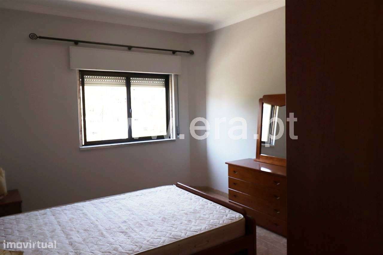 Apartamento T2; Cruz de Pau-7