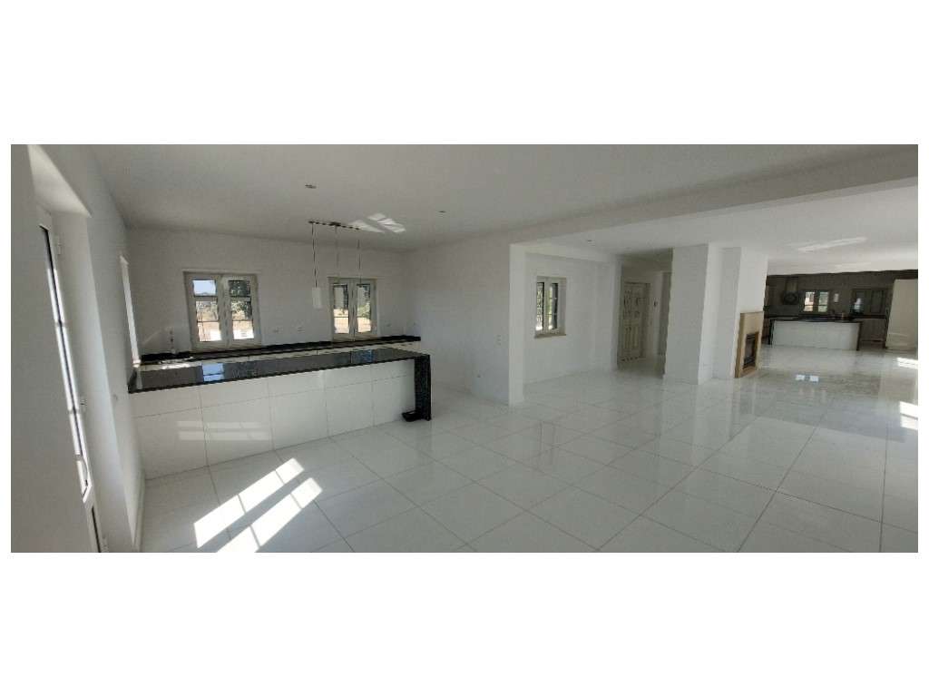 MORADIA (638 m2), Anexo (152 m2)-32