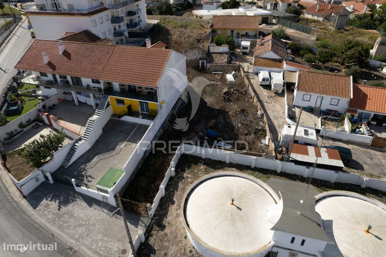 Terreno urbano no centro de Alenquer - Grande imagem: 2/22