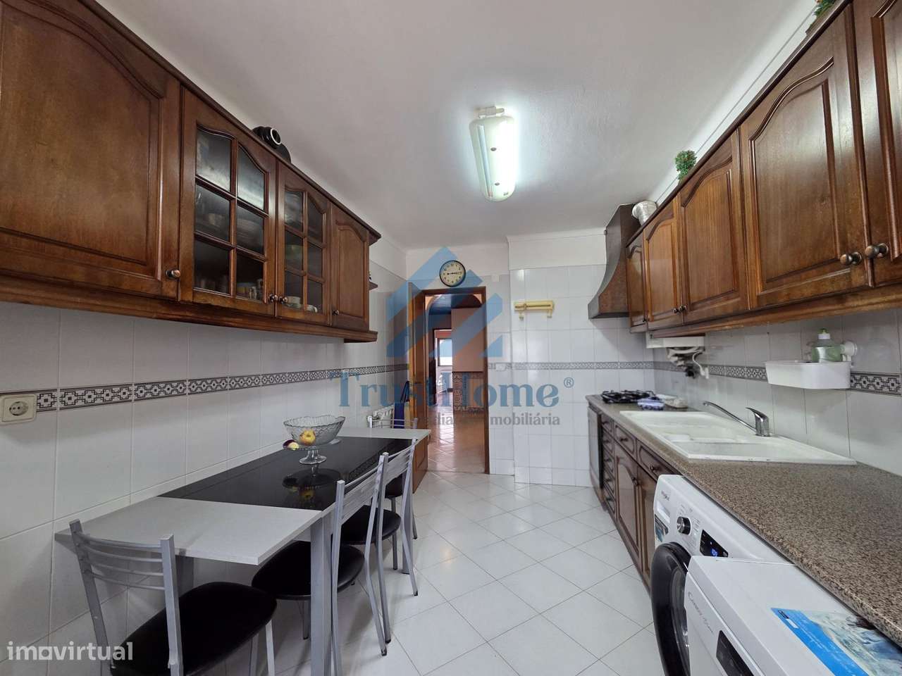T5 duplex na Tapada das Mercês com 225m2 com lugar de parqueamento-9