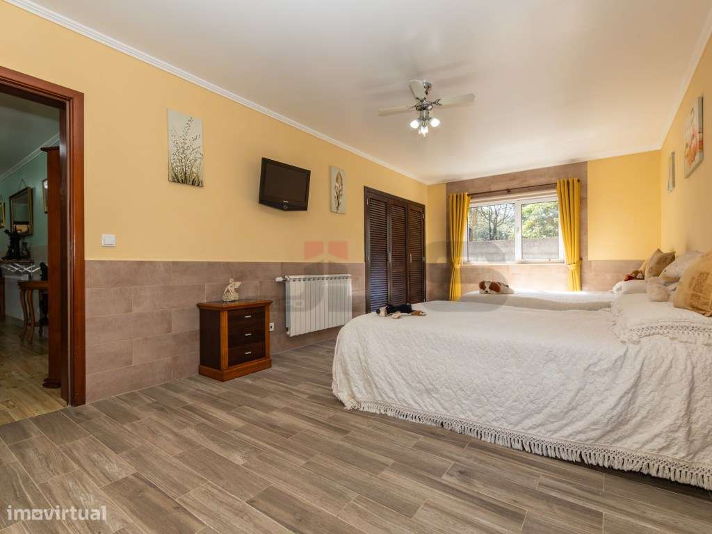 Moradia T3 Contemporânea com Grande Jardim em Rabo de Peixe , São M...-22