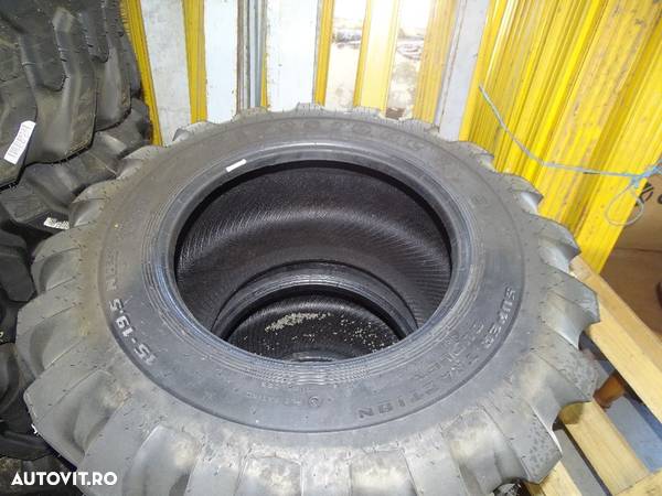 Anvelope 12,5/80-18 pt. buldoexcavator pe stoc - 4