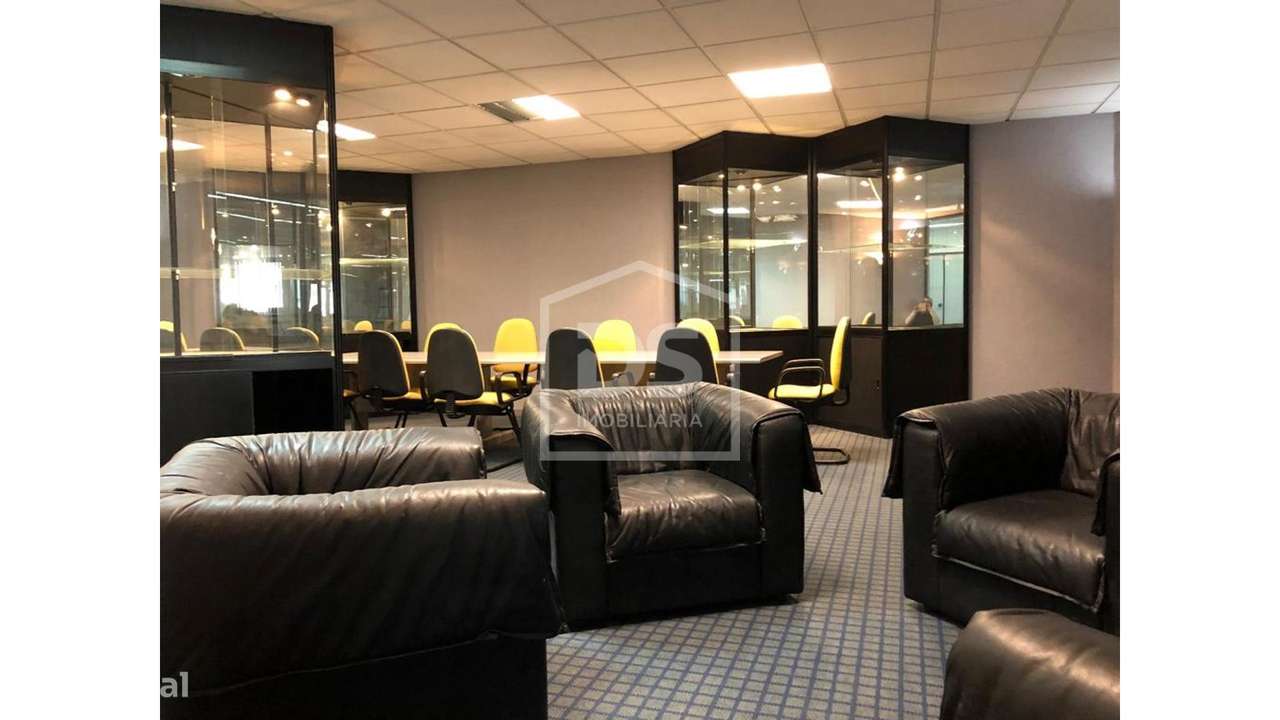 Terreno  Venda em Marinha Grande,Marinha Grande - Grande imagem: 3/46