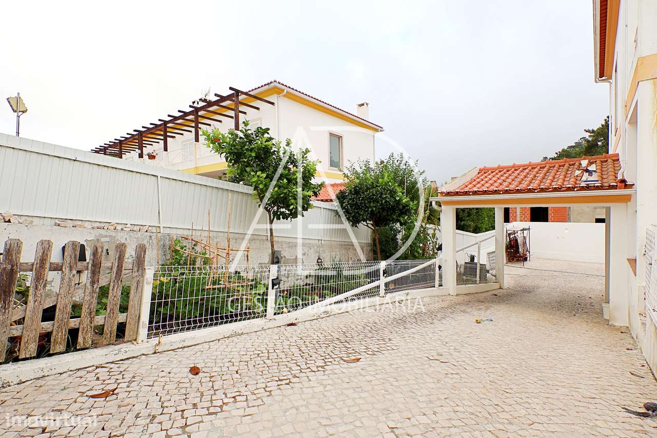 Moradia T3+2 em Sesimbra (Castelo)-26
