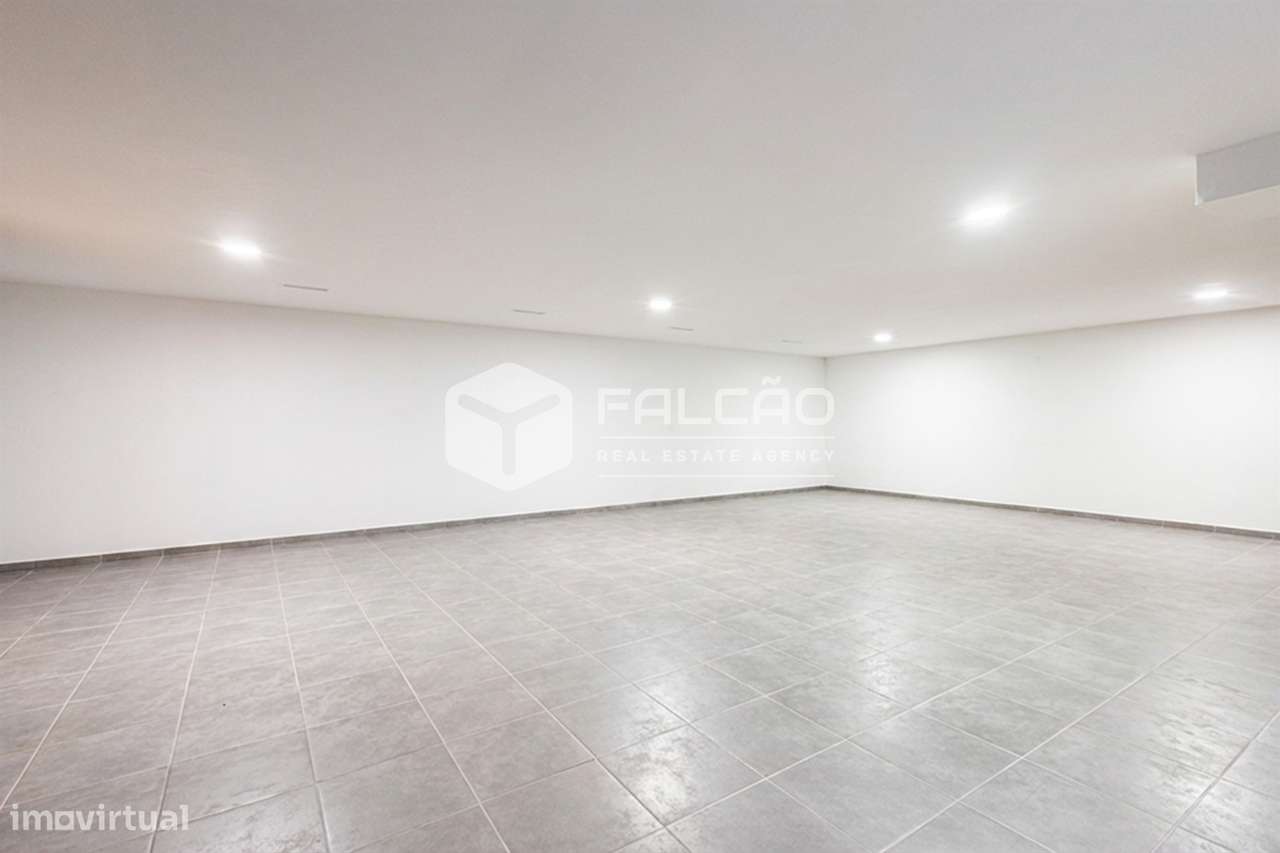 Loja T7 Venda em Santarém (Marvila), Santa Iria da Ribeira de Santarém-39