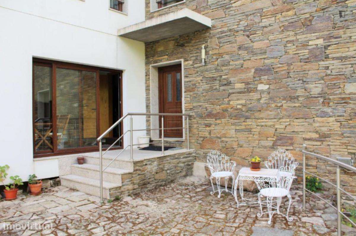 Casa com 5 quartos - localizado em Braganca - Grande imagem: 5/10