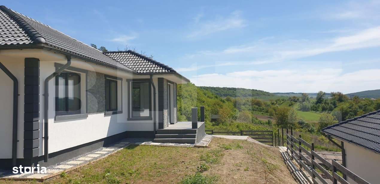 Casa pe un nivel, 138 mp utili, curte privata-Corunca - Imagine principală: 4/6