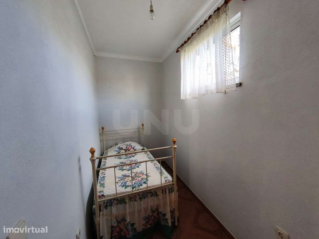 Moradia acolhedora, em aldeia tranquila e pronta a habitar-17