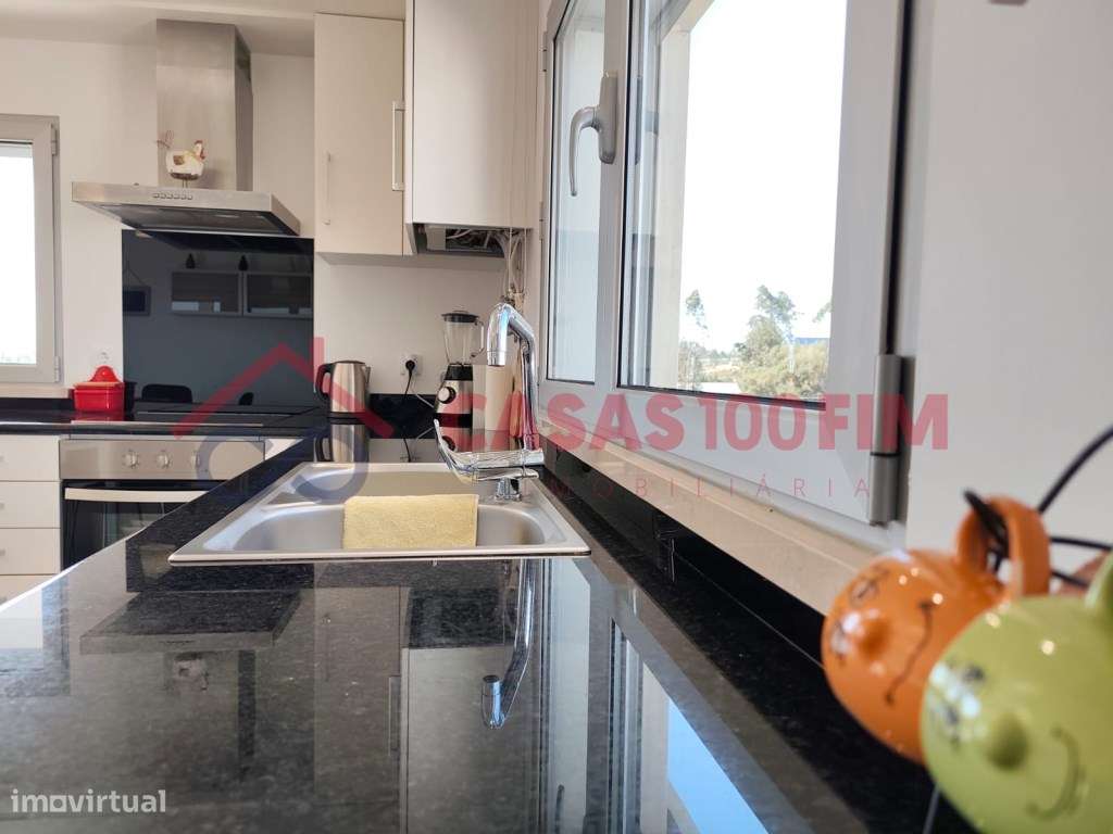 Oportunidade Moradia Individual T4 Azoia - Leiria-14