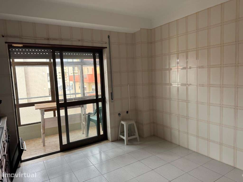 Apartamento T3 para Arrendamento - Grande imagem: 4/22