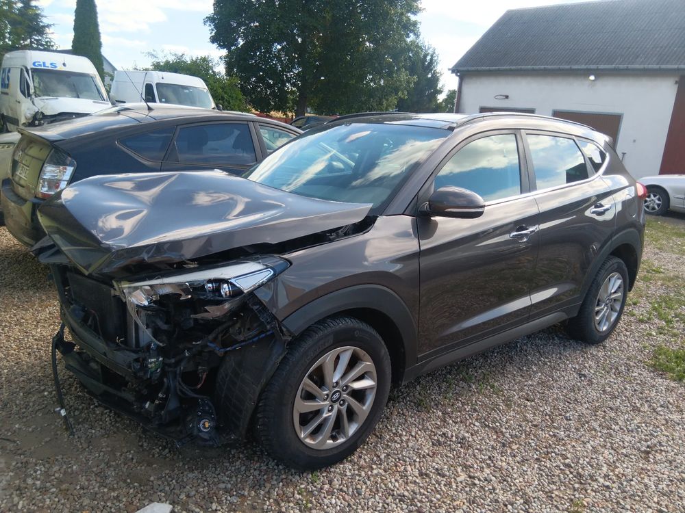 Hyundai Tucson III (2015-2020) blue 1.7 CRDi 2WD Advantage 2016