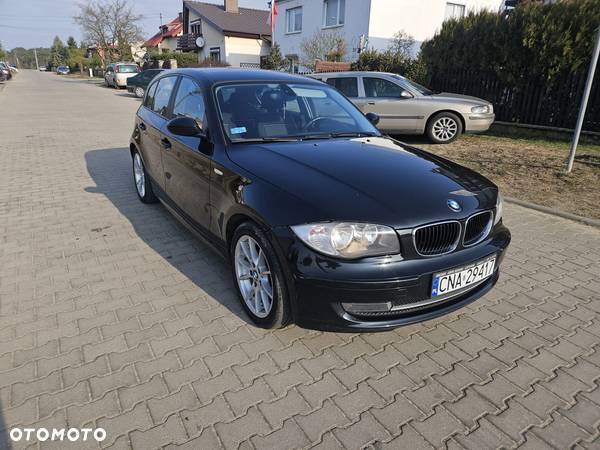 BMW Seria 1 116i - 1