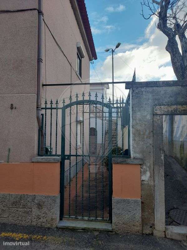 Moradia T5 para arrendamento - Grande imagem: 4/7