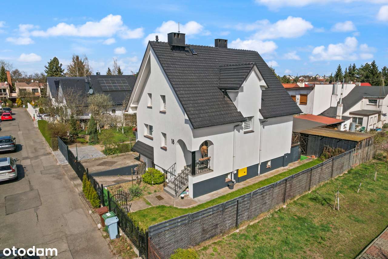 Duży dom wolnostojący 4 sypialnie + salon, garaż, piwnica, Maślice-2