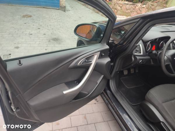 Opel Astra 2.0 CDTI DPF Edition - 12