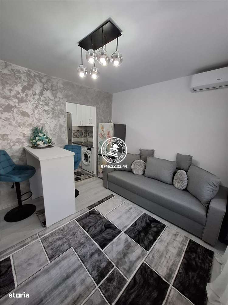 Garsonieră de Lux complet renovată – Podu Roș, Iaș-1