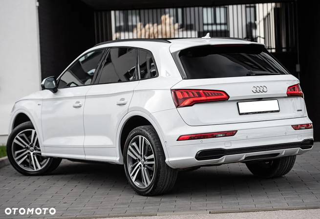 Audi Q5 40 TDI quattro S tronic sport - 9