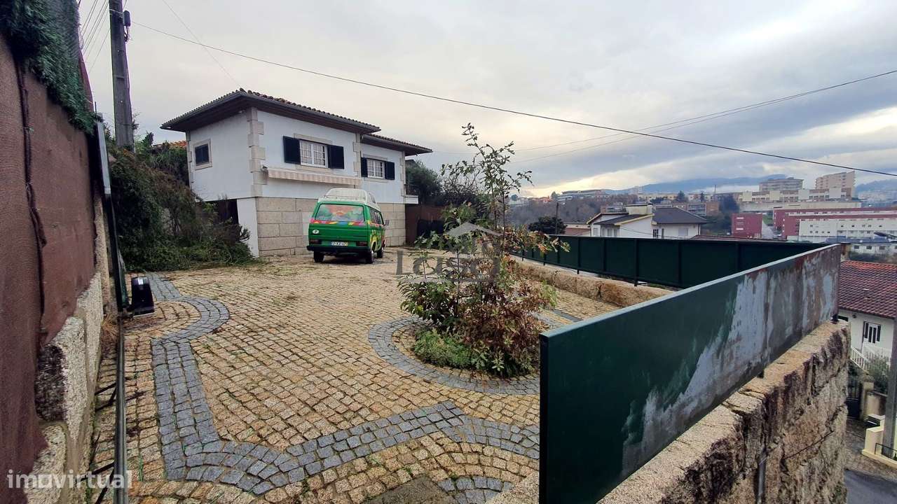 Moradia Independente com Vistas Panorâmicas  O Refúgio Perfeito em ... - Grande imagem: 5/30