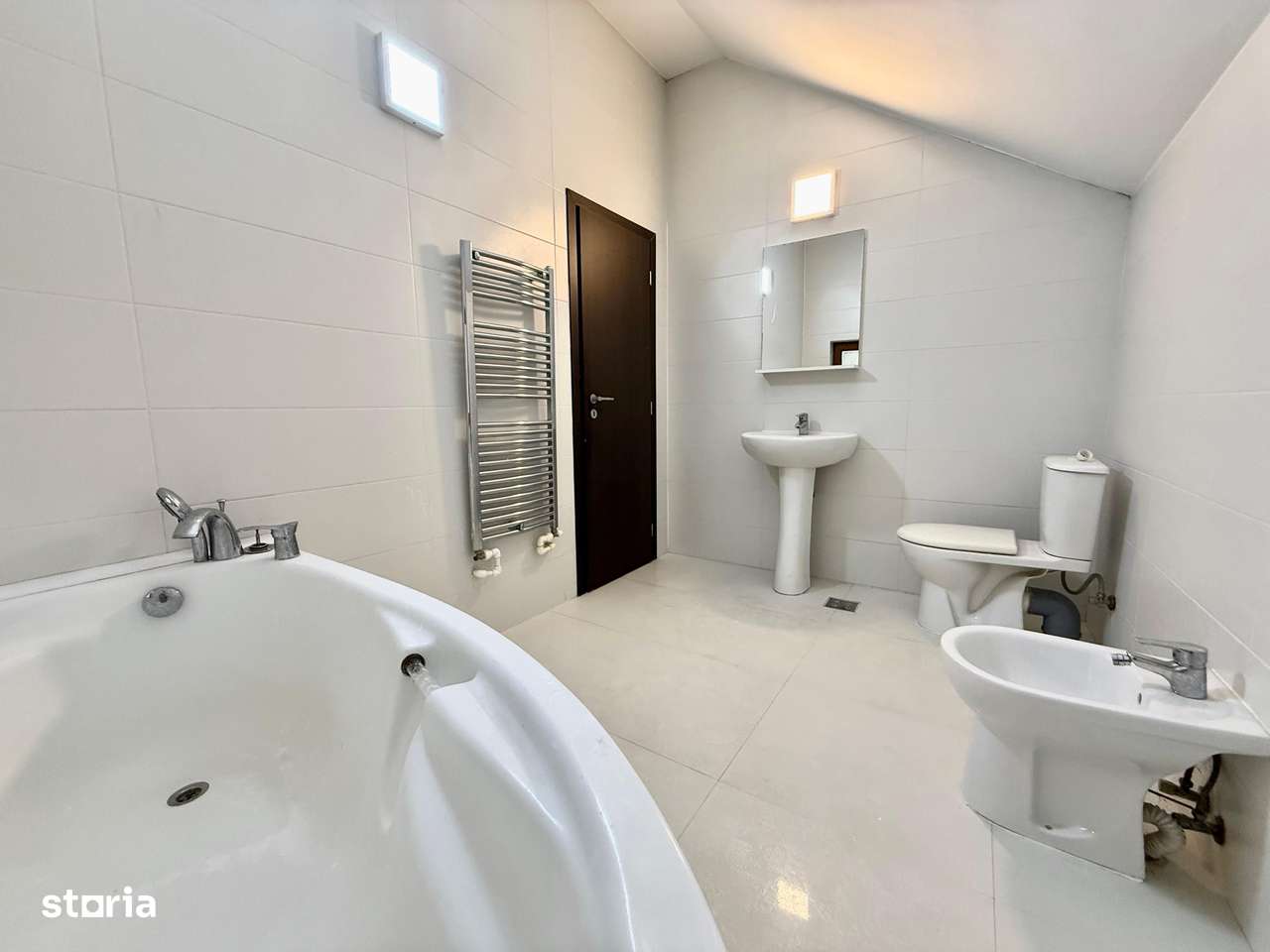 Casa individuala in Valea Adanca-13