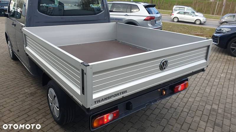 Volkswagen T6.1 Podwójna Kabina Skrzyniowy - 12