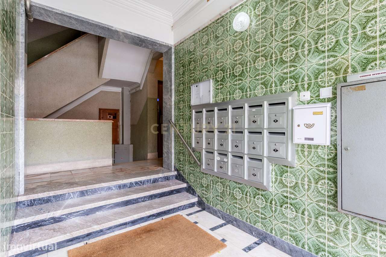 Apartamento T3 para Recuperação em Póvoa de Santo Adrião-19