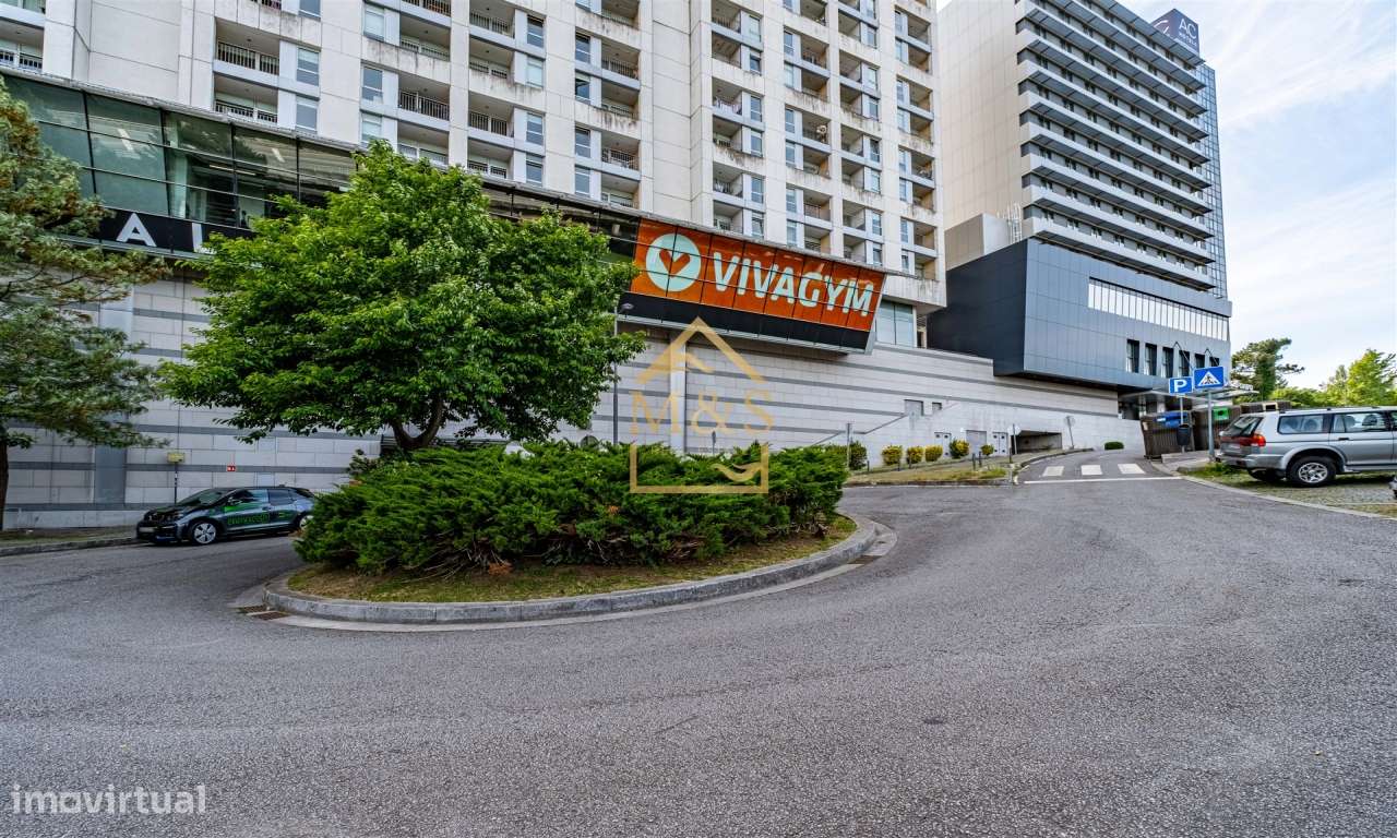 Apartamento T0 - Varanda, Garagem - Estádio Dragão - Antas - Porto-22