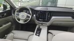 Volvo XC 60 - 25