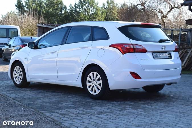 Hyundai I30 1.6 GDI BlueDrive Comfort - 11