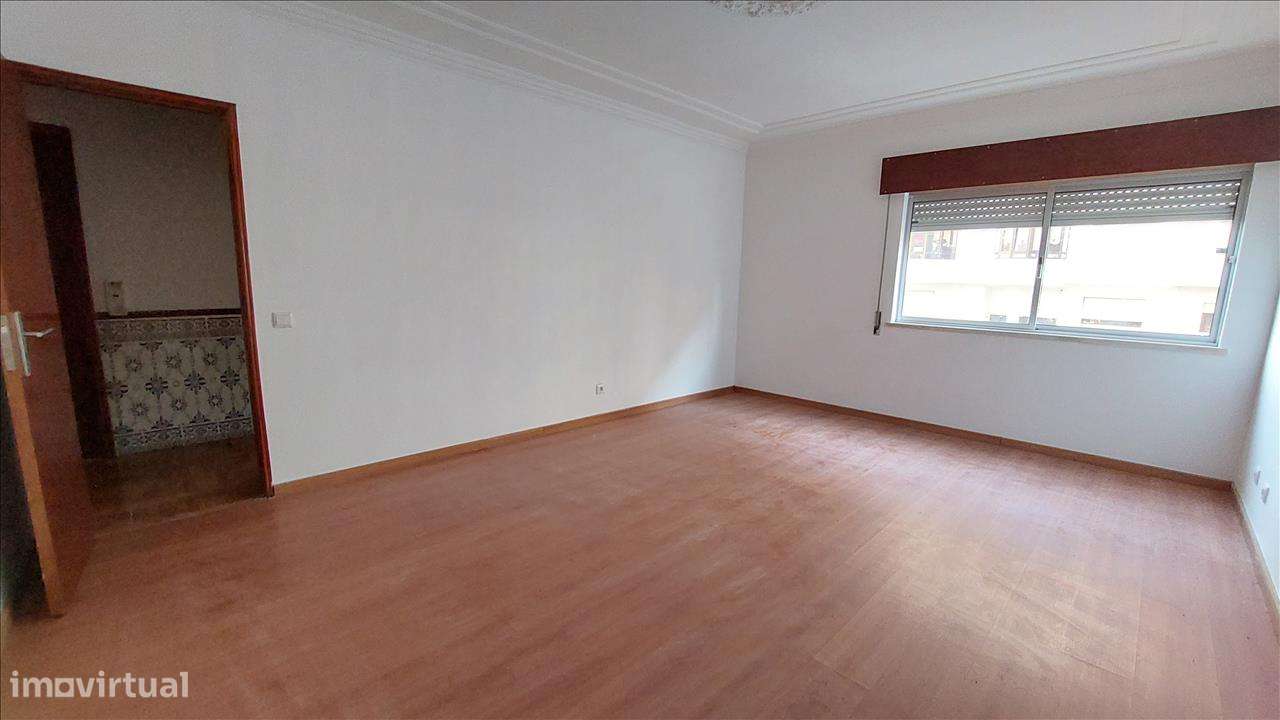 Apartamento T2 - Grande imagem: 5/8